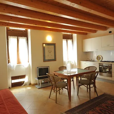 La Corte Dei Limoni Apartment Caprino Veronese Room photo